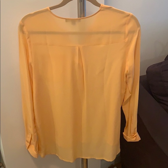 Orange blouse - Picture 2 of 2